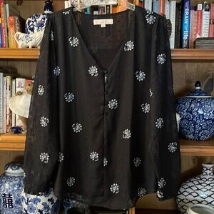 No tags but not used, beautiful blouse